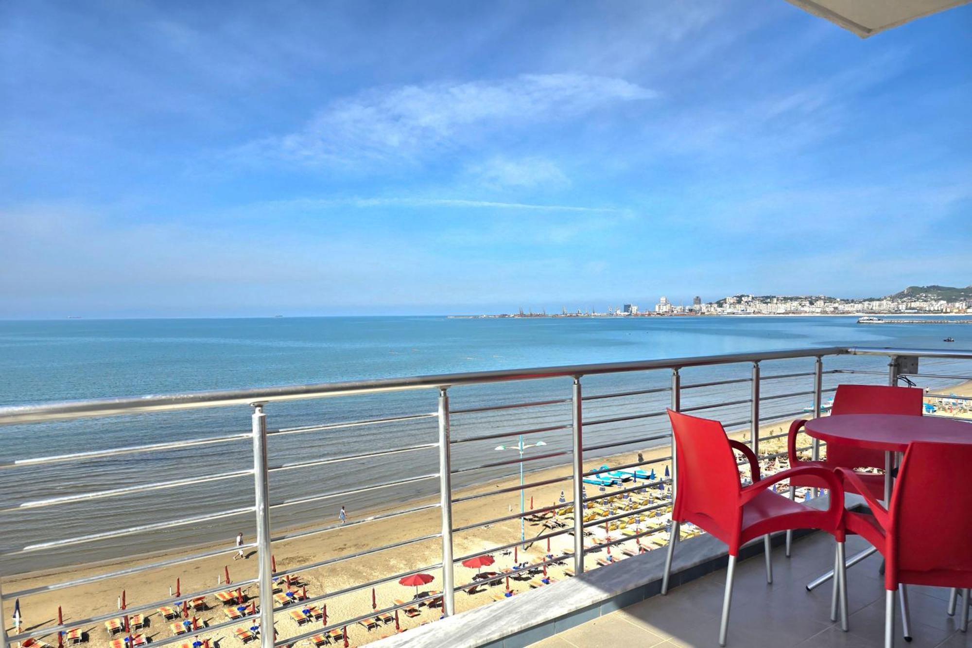Sea View Apartments In Durrës 外观 照片