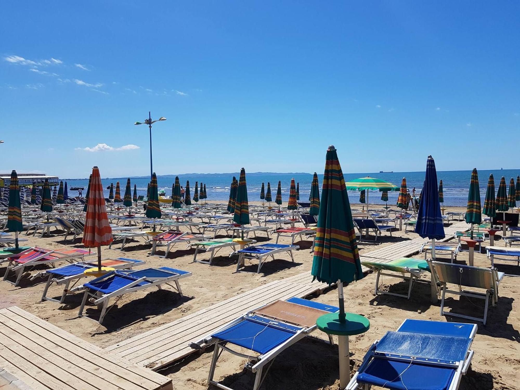 Sea View Apartments In Durrës 外观 照片
