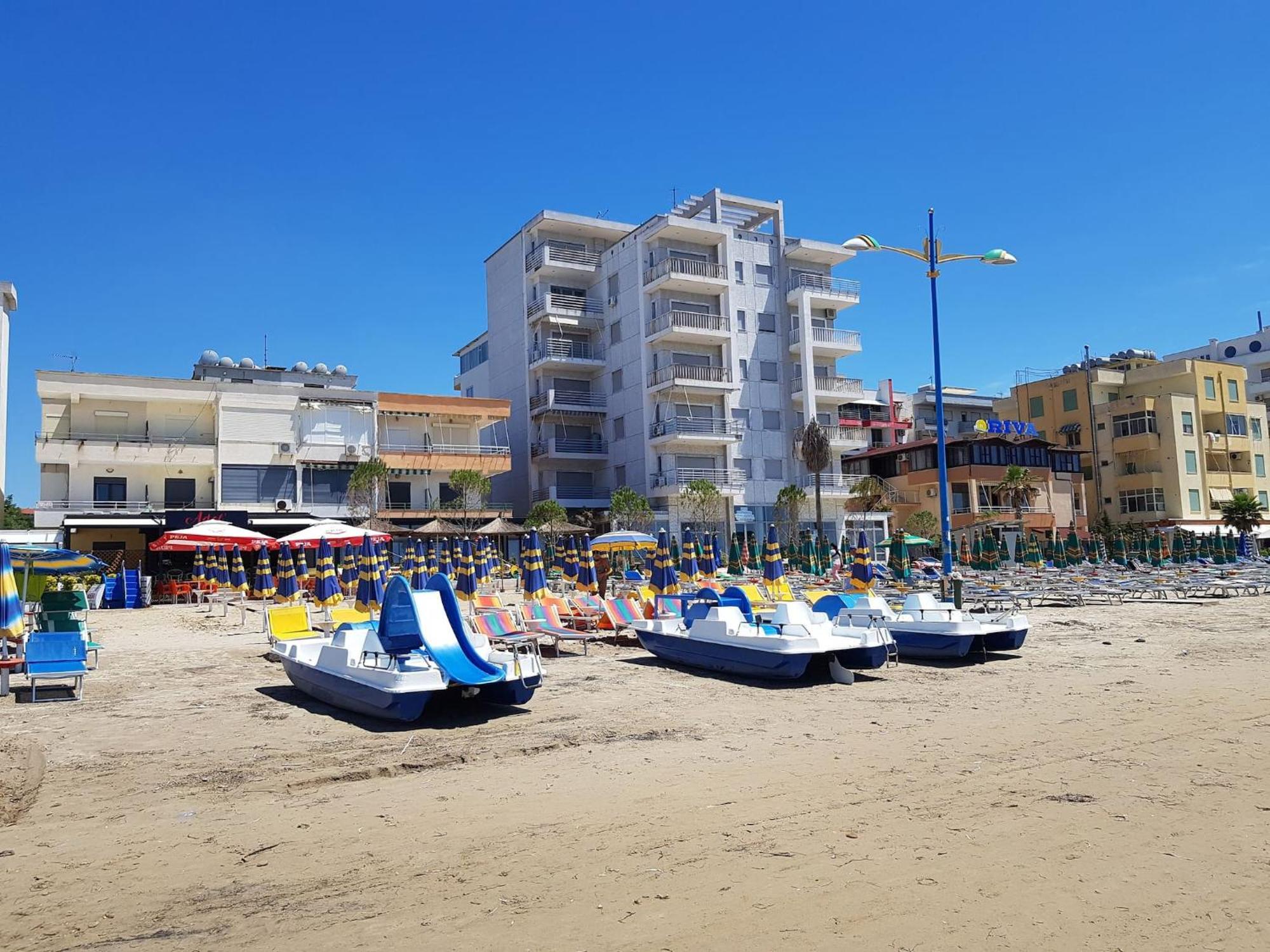 Sea View Apartments In Durrës 外观 照片